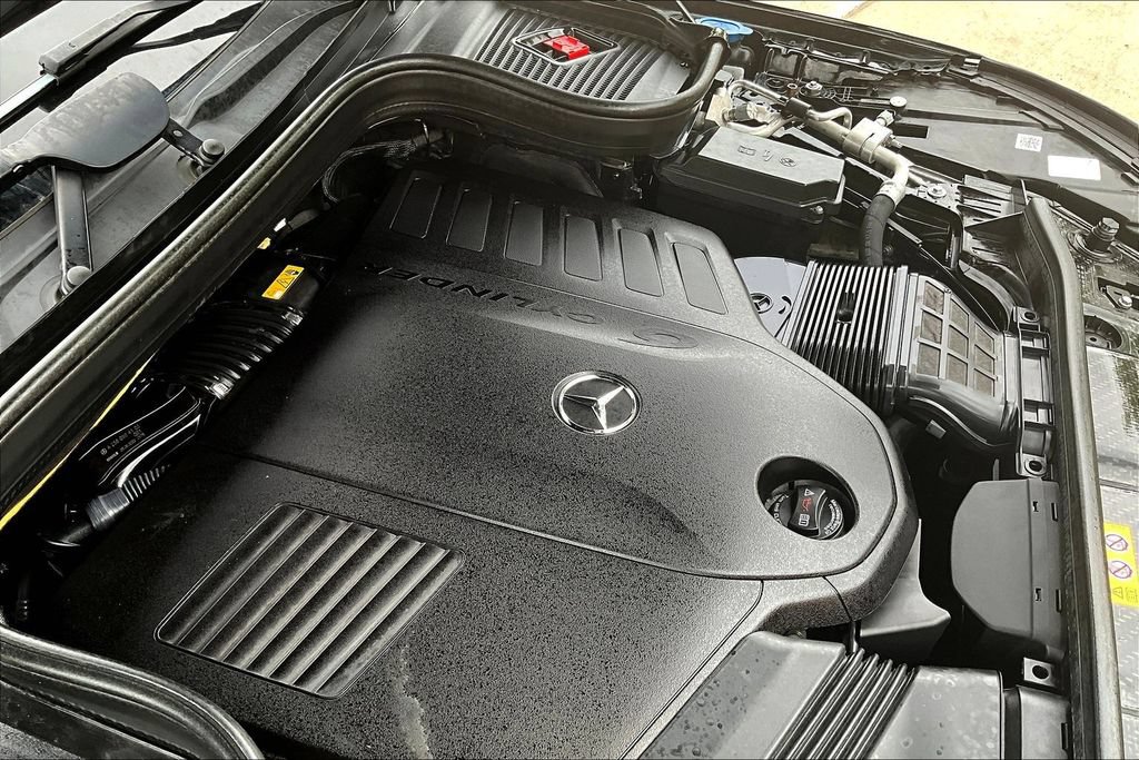 Used 2024 Mercedes-Benz GLS 450 4MATIC image 45