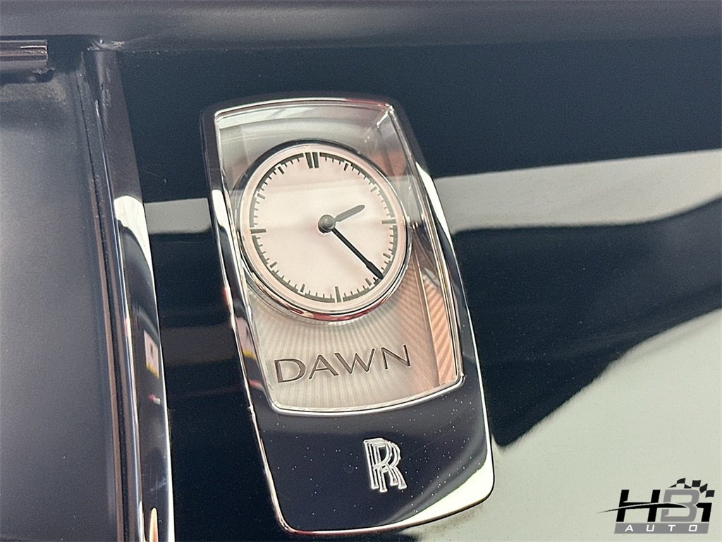 Used 2018 Rolls-Royce Dawn image 19