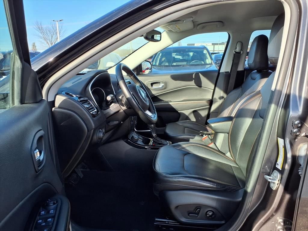 Used 2020 Jeep Compass Limited image 17