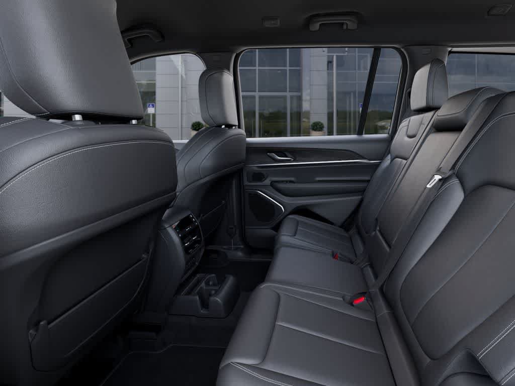 New 2026 Jeep Grand Cherokee L Limited AWD/4WD image 23