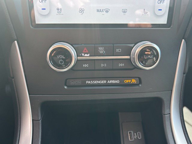 Used 2024 Ford Edge SEL w/ Convenience Package AWD/4WD image 18