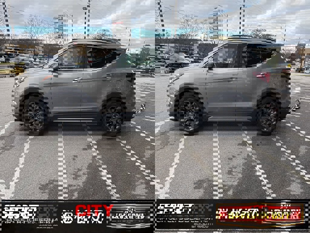 Used 2018 Hyundai Santa Fe Sport image 4