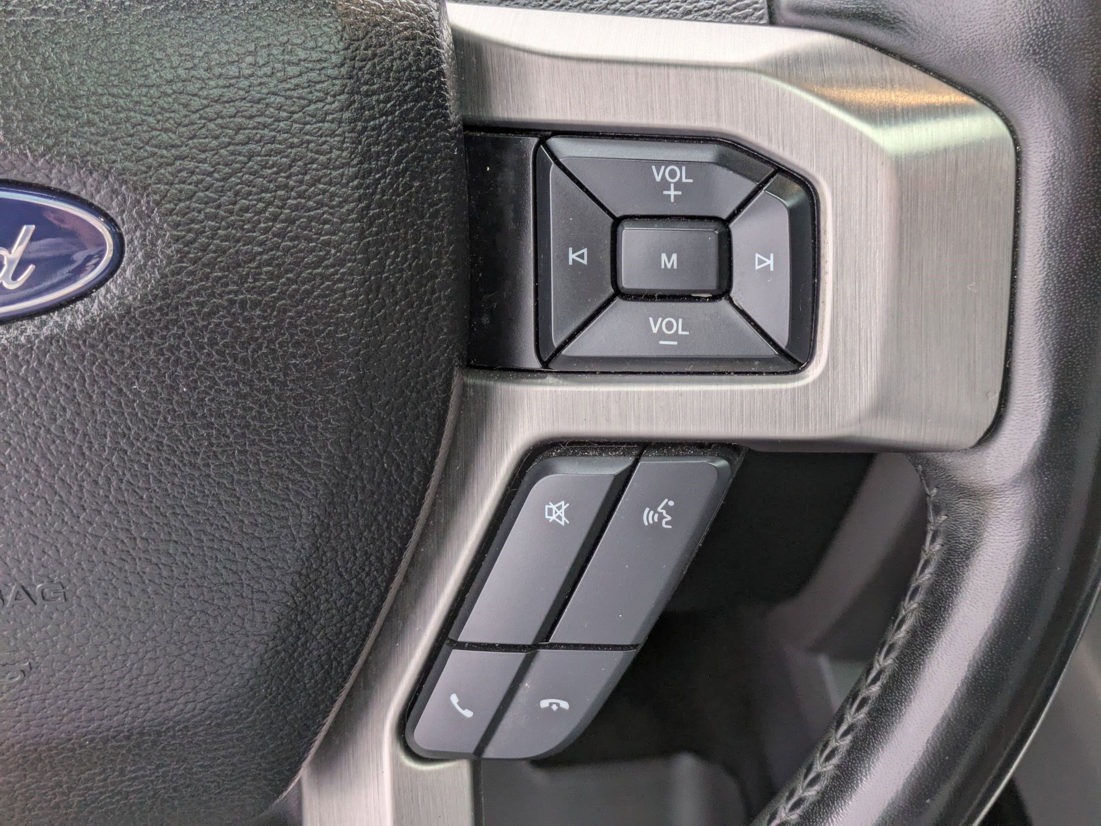 Used 2017 Ford F350 Platinum w/ Platinum Ultimate Package image 19