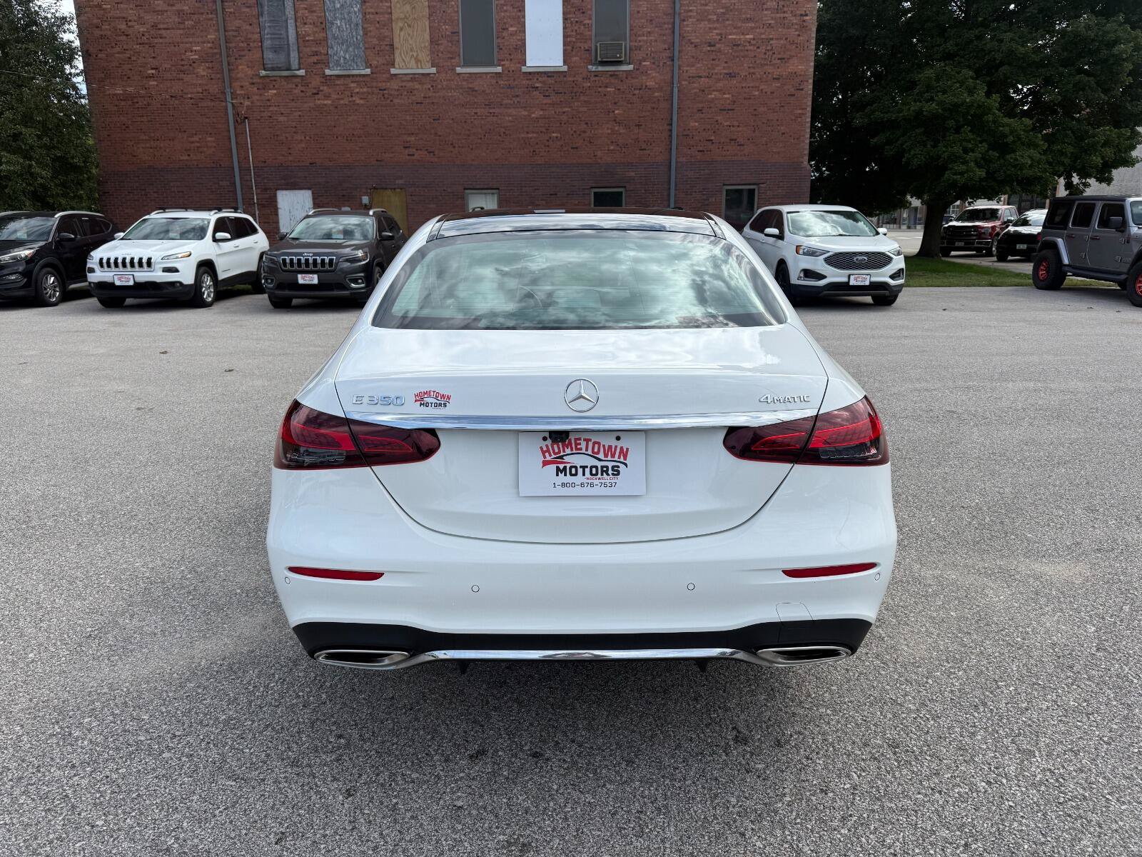 Used 2021 Mercedes-Benz E 350 4MATIC Sedan image 6