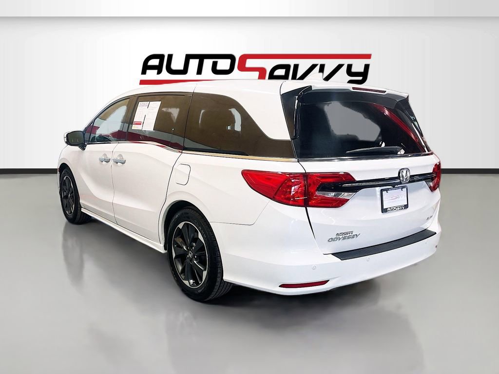 Used 2023 Honda Odyssey Elite image 5