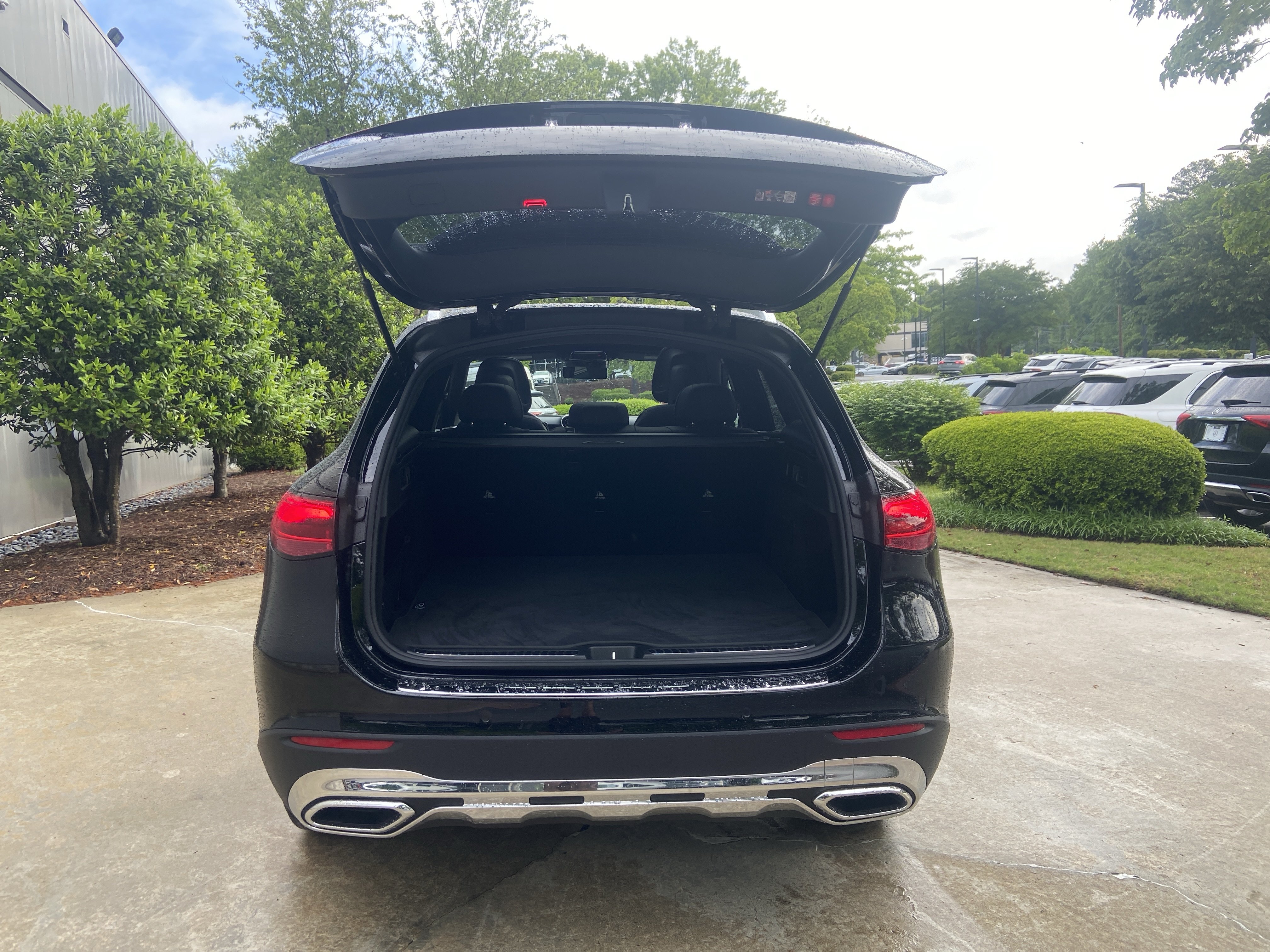 Certified 2025 Mercedes-Benz GLC 300 image 9