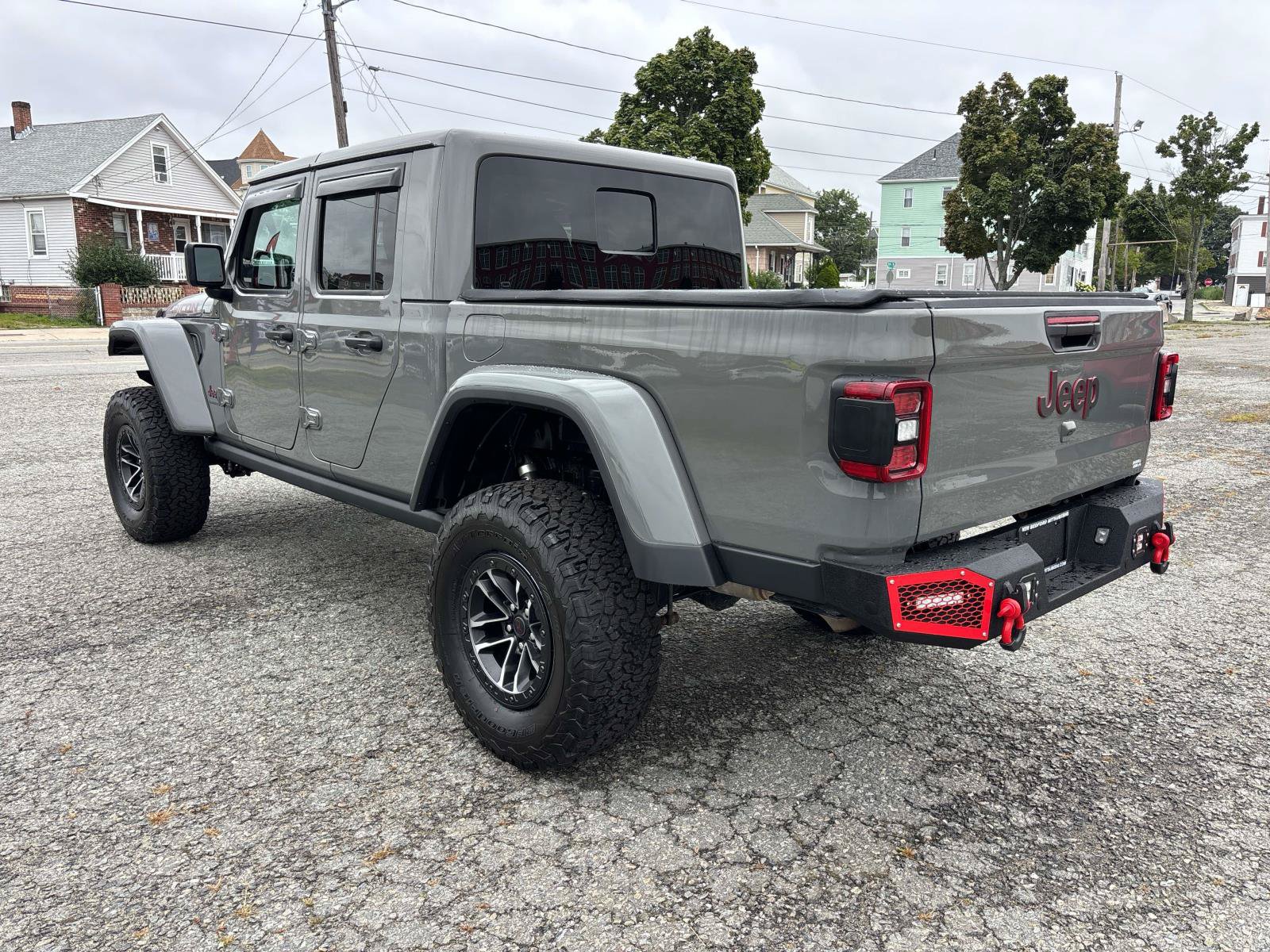 Used 2023 Jeep Gladiator Rubicon w/ LED Lighting Group AWD/4WD image 7