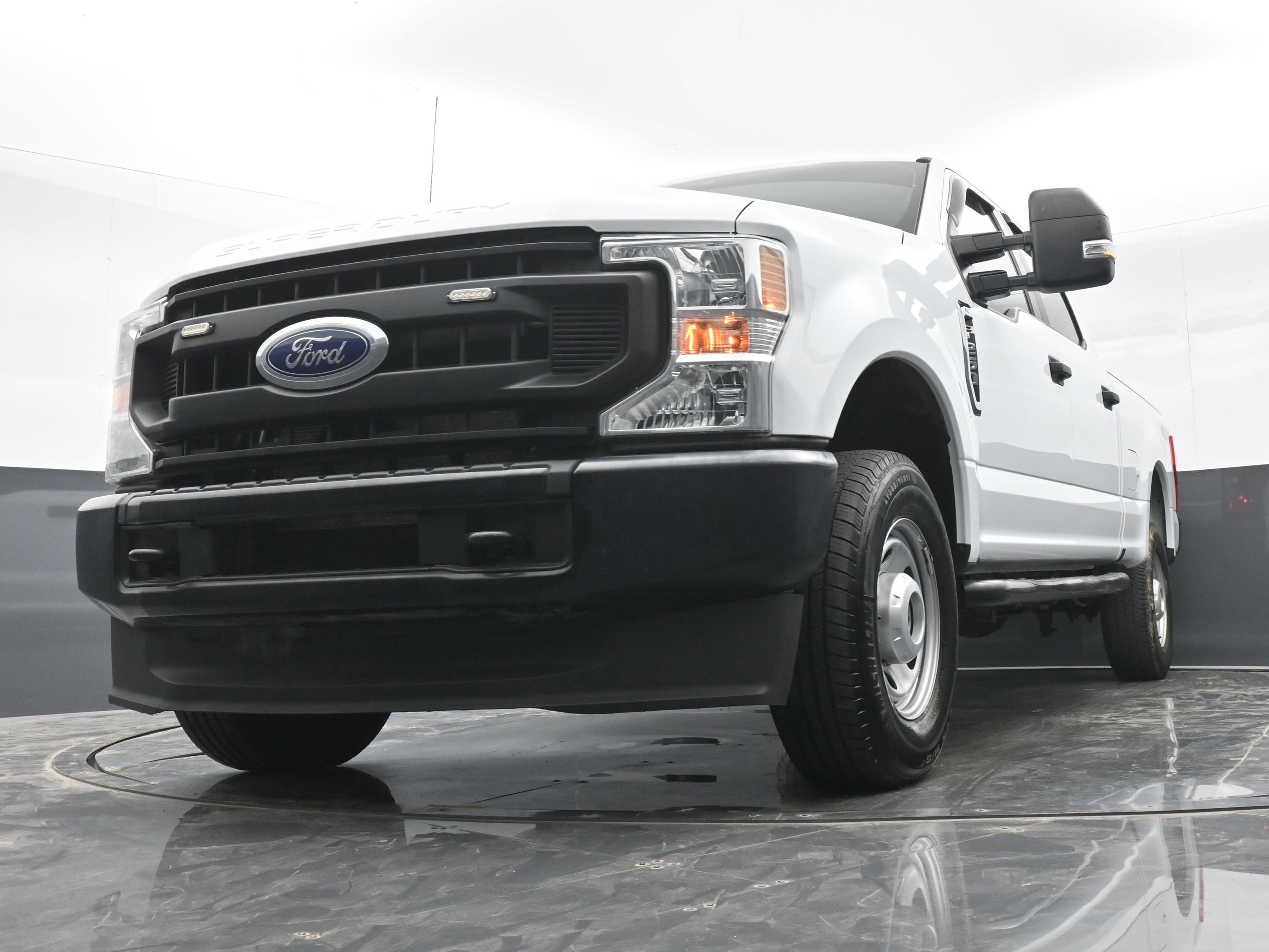 Used 2022 Ford F250 XL w/ Power Equipment Group image 42