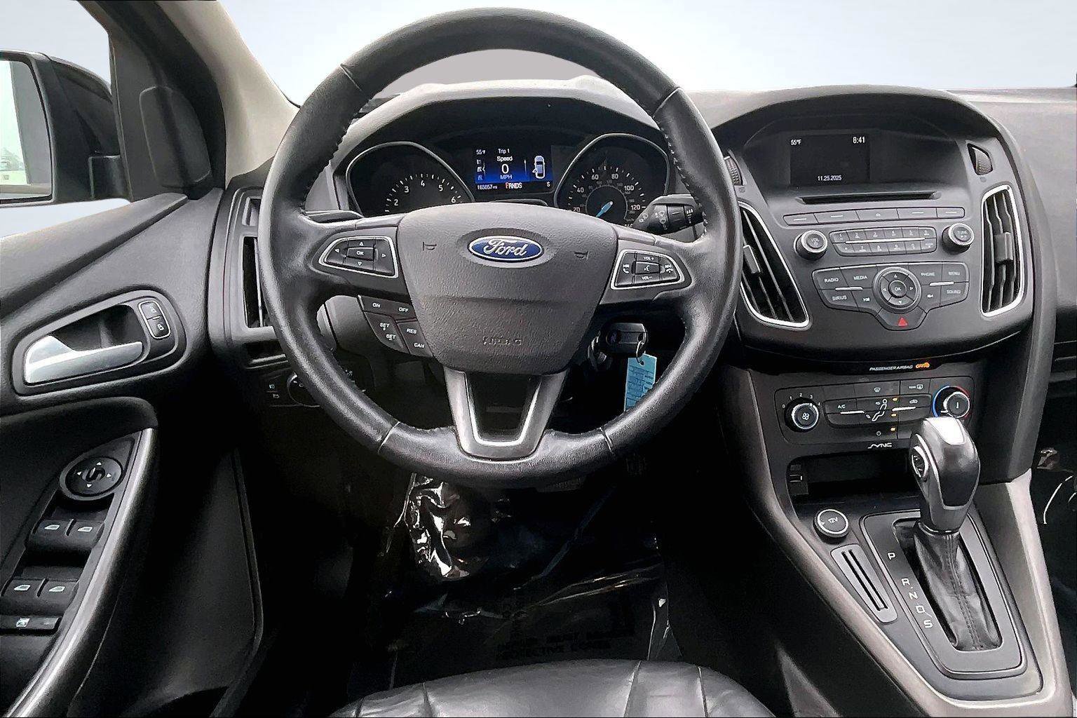 Used 2015 Ford Focus SE w/ Equipment Group 201A image 5