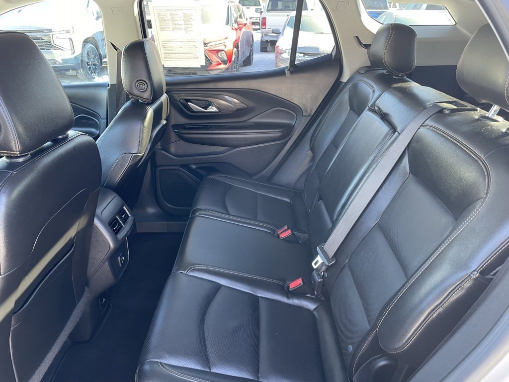Used 2021 GMC Terrain SLT image 12