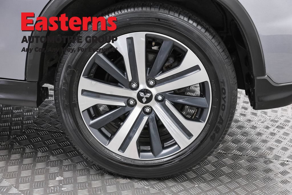 Used 2022 Mitsubishi Outlander Sport SE FWD image 35