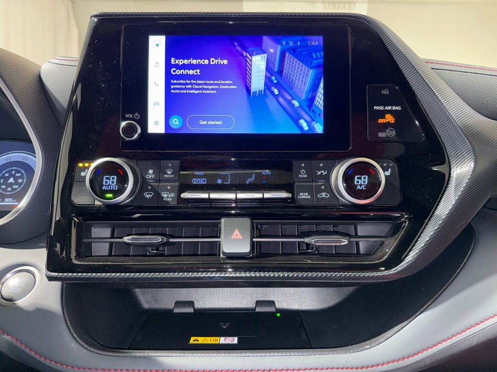 Certified 2025 Toyota Highlander XSE image 33