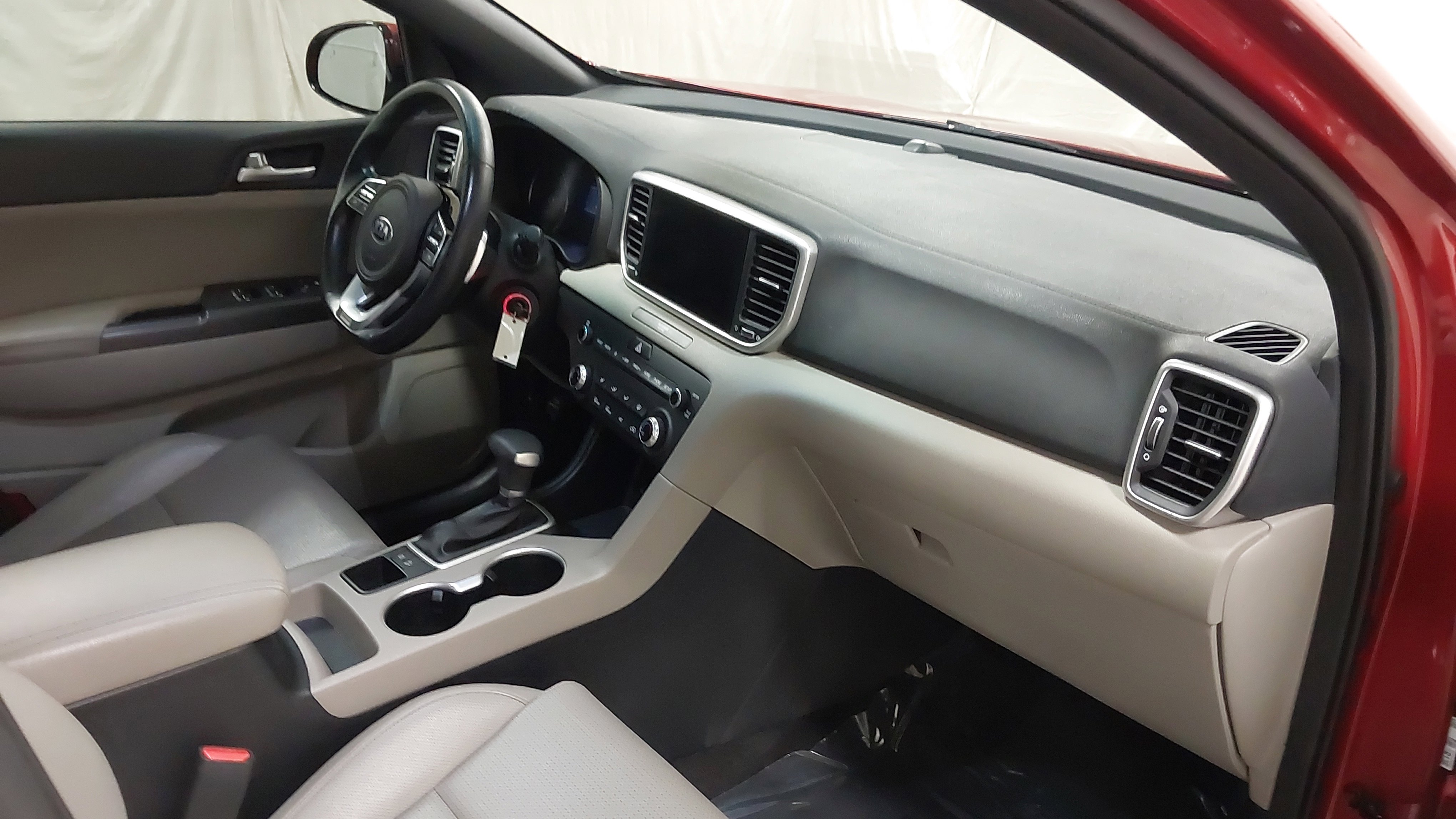 Used 2022 Kia Sportage Nightfall Edition image 29