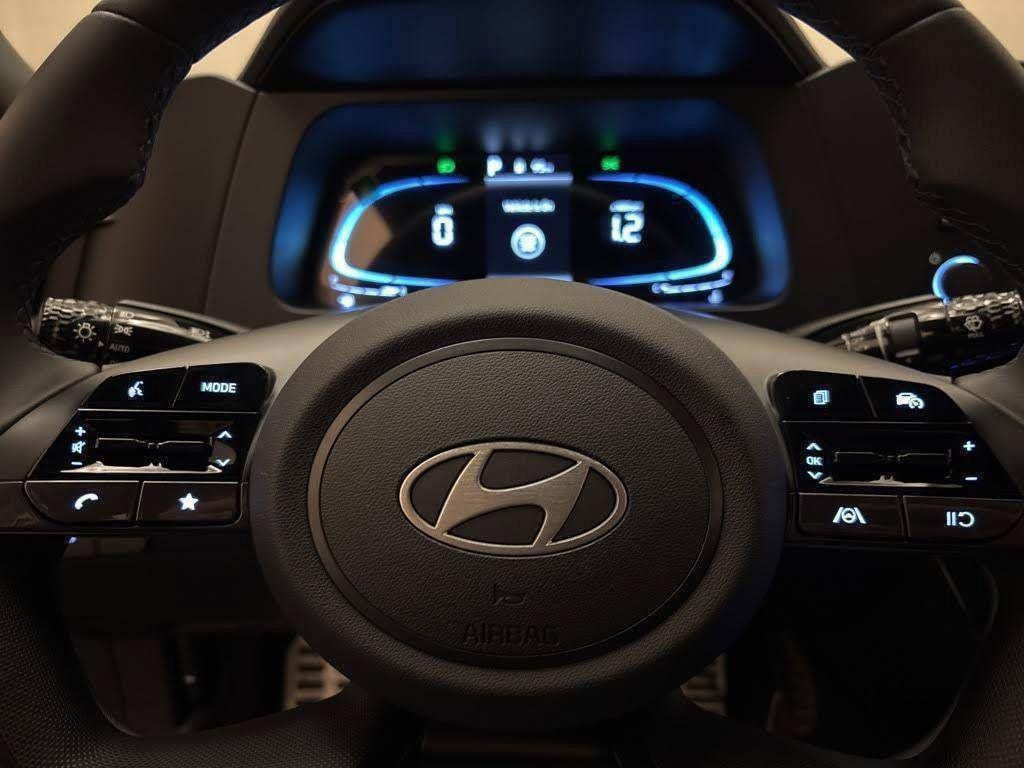 New 2026 Hyundai Elantra Sport FWD image 13