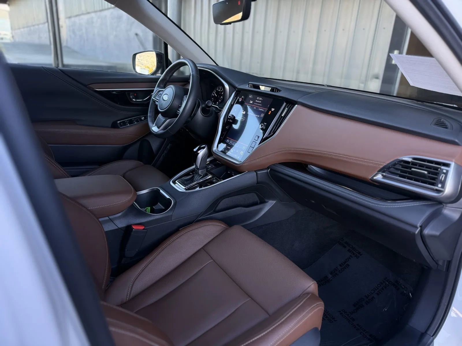 Used 2022 Subaru Outback Touring w/ Popular Package #2 image 20