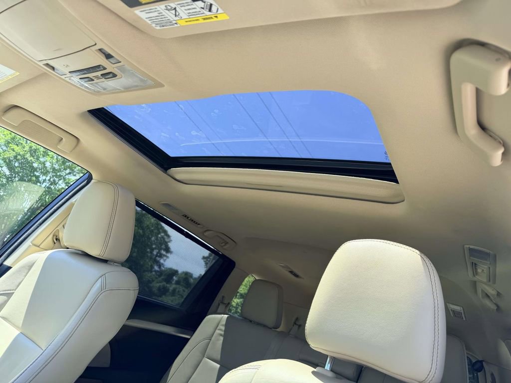 Used 2016 Toyota Highlander XLE AWD/4WD image 21