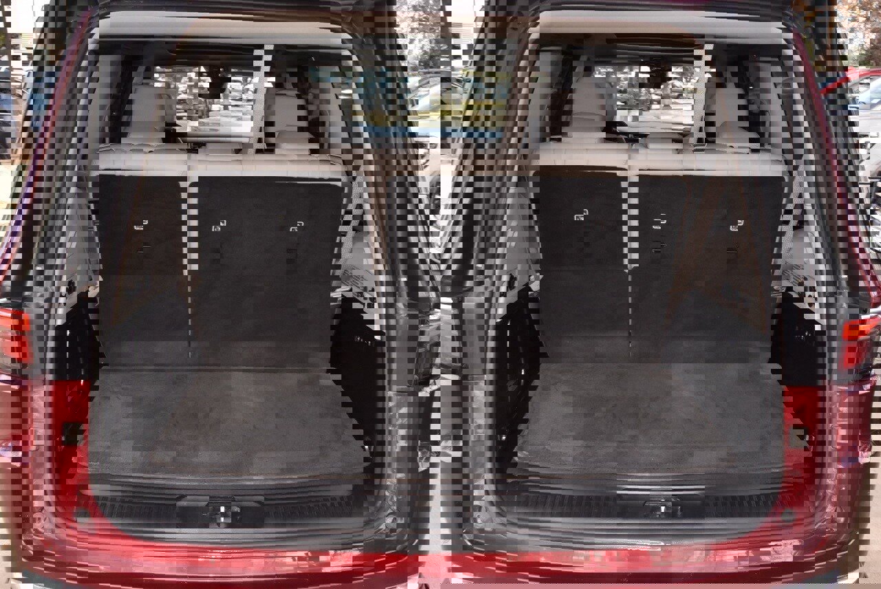 Used 2022 Jeep Wagoneer Series III w/ Premium Group I image 40