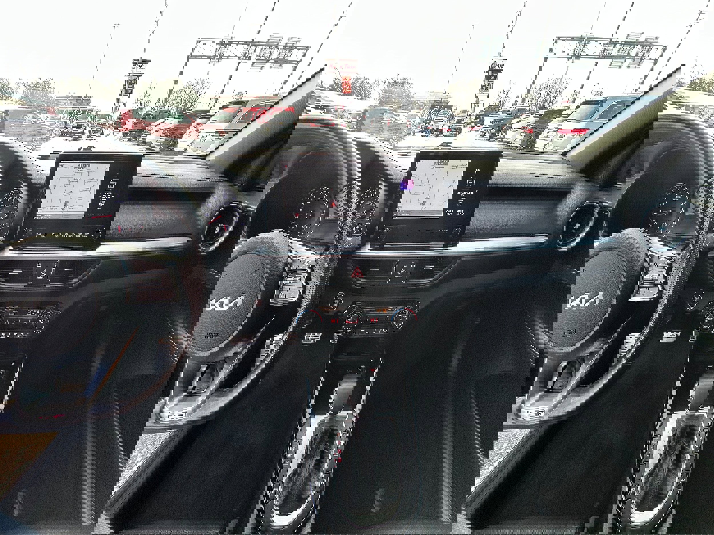 Used 2022 Kia Forte GT-Line w/ GT-Line Premium Package image 10