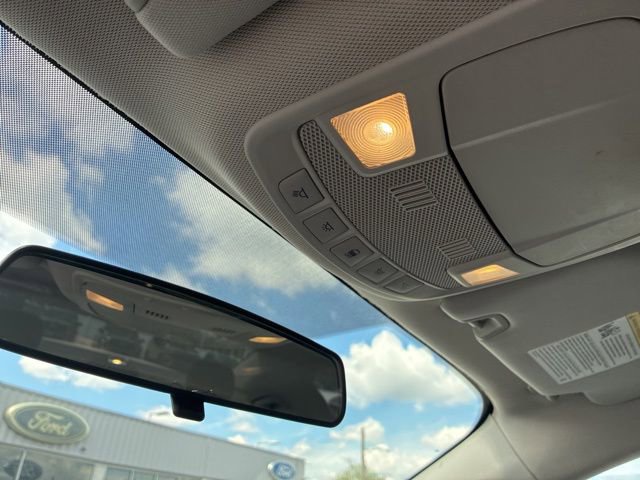 Used 2014 Ford Fusion SE FWD image 25
