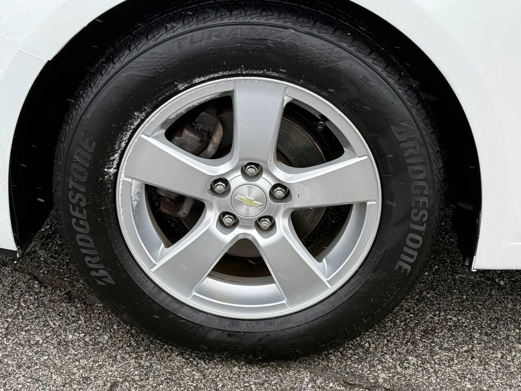Used 2016 Chevrolet Cruze LT image 14