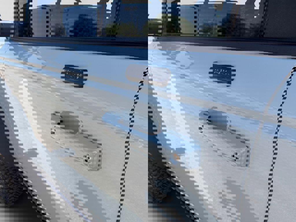 Used 2021 Ford Bronco First Edition image 16