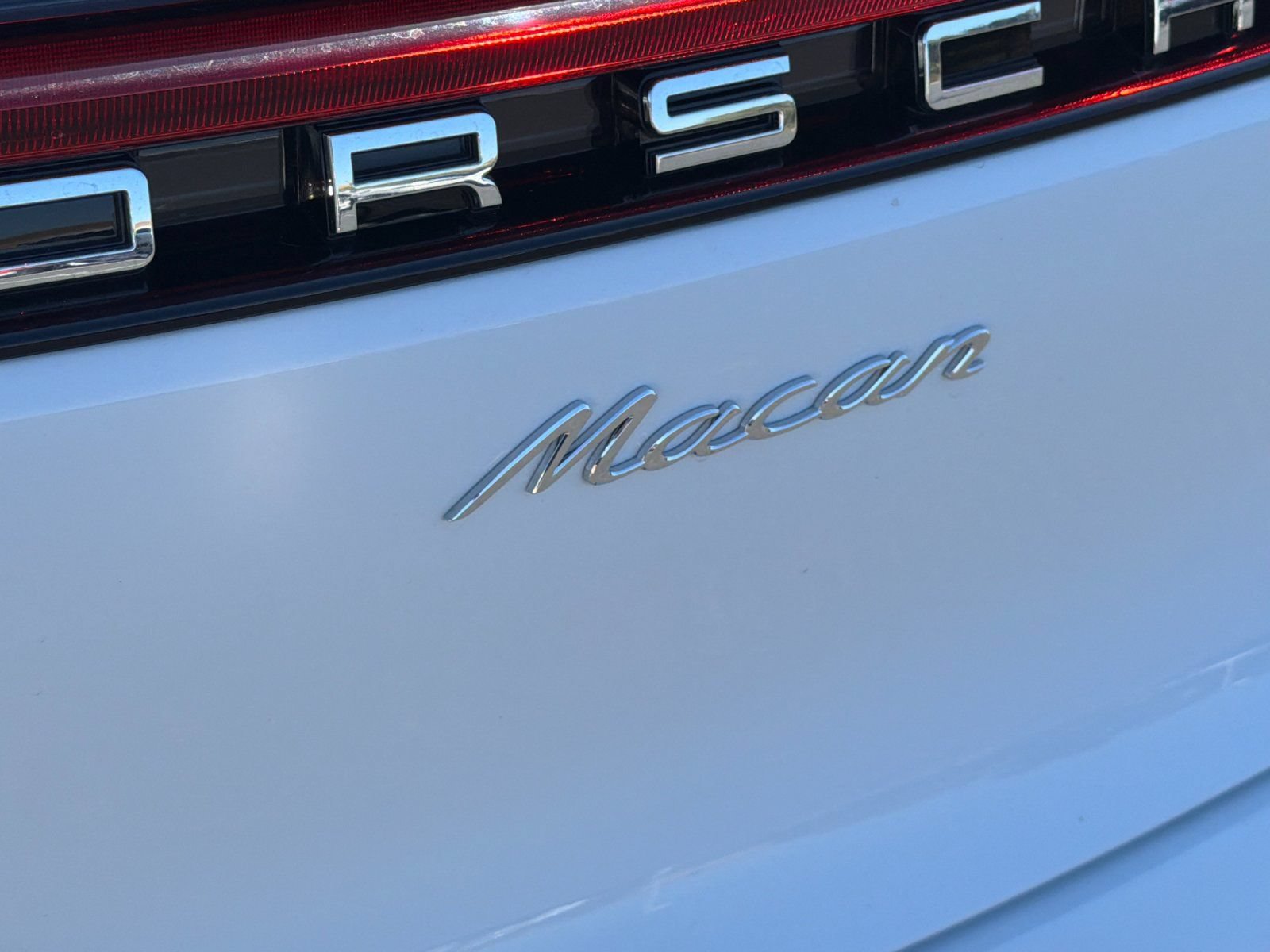 New 2026 Porsche Macan AWD/4WD image 28