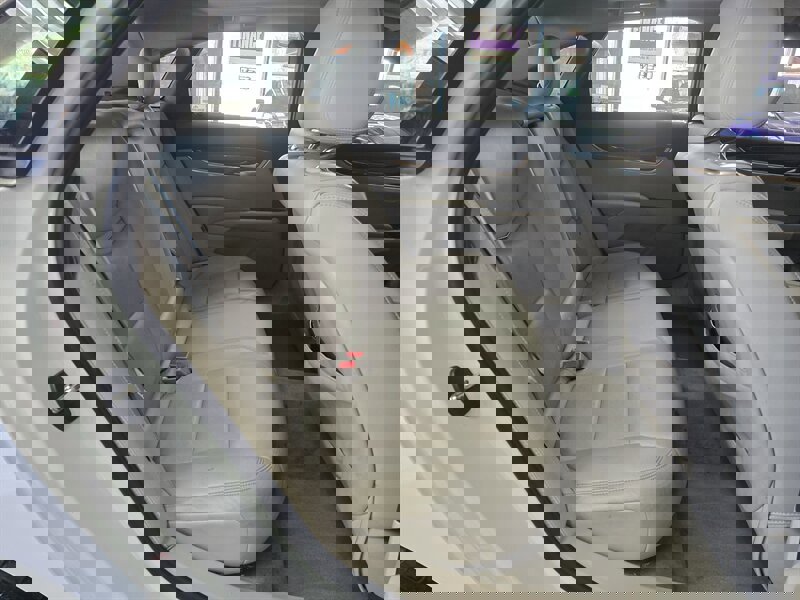 Used 2016 Cadillac XTS Premium FWD image 17