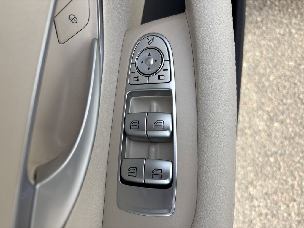 Used 2021 Mercedes-Benz E 450 4MATIC Coupe image 12