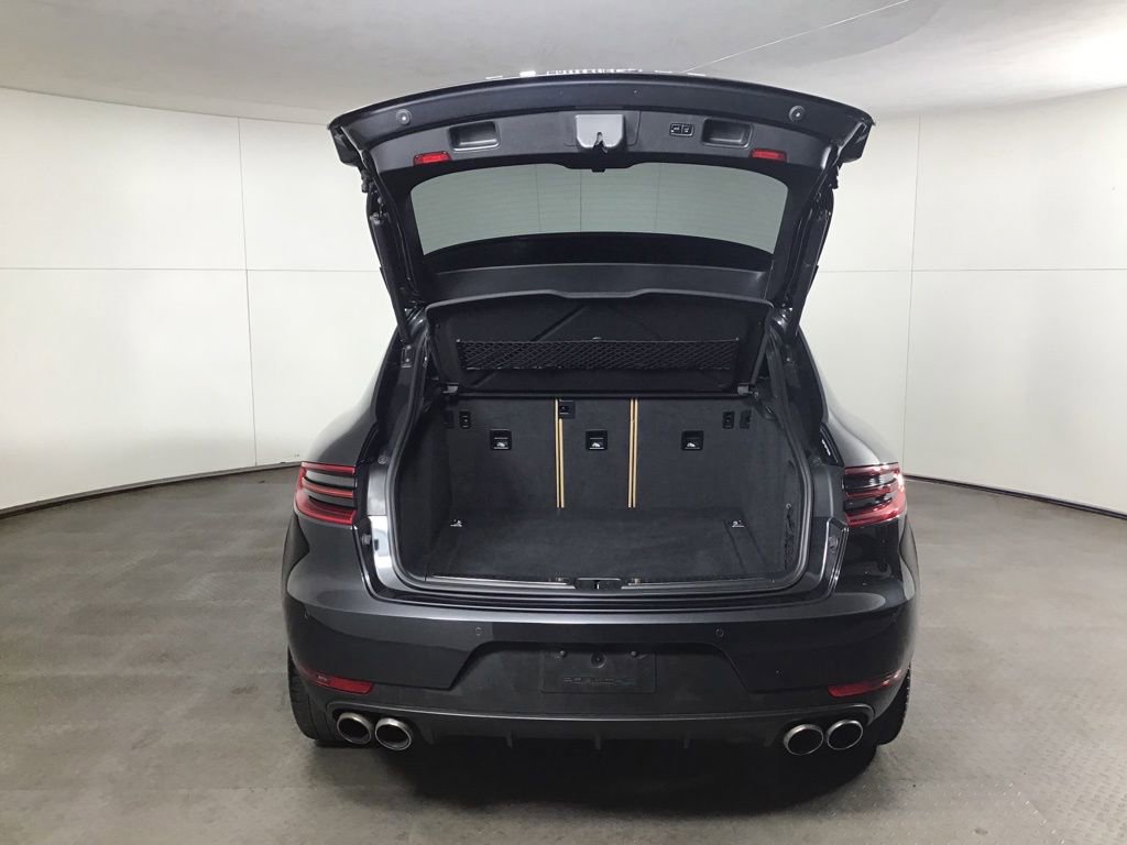 Certified 2017 Porsche Macan S AWD/4WD image 17