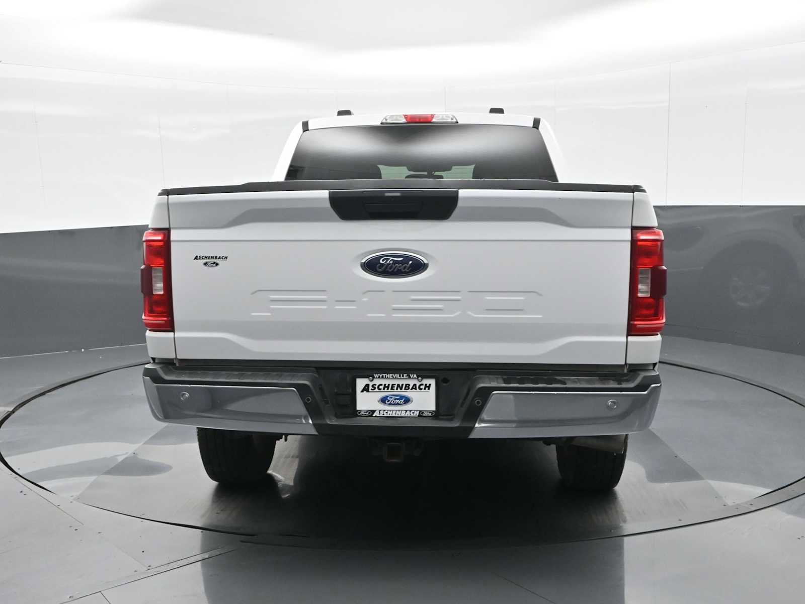 Used 2022 Ford F150 XLT w/ Equipment Group 301A Mid image 8