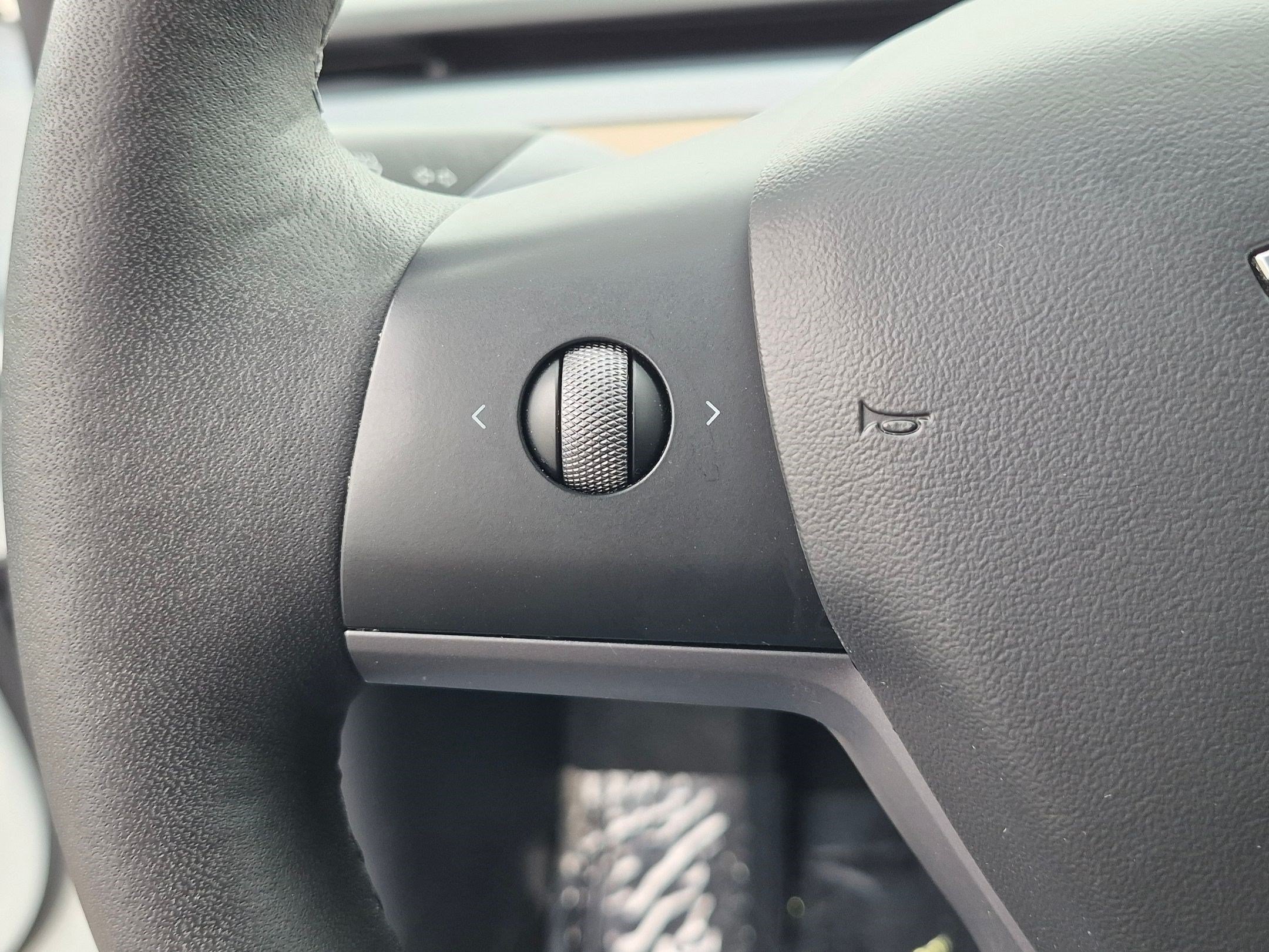 Used 2022 Tesla Model 3 Long Range AWD/4WD image 11