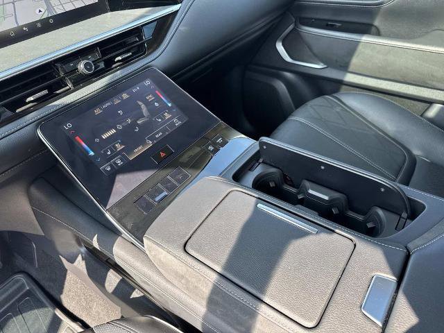 Used 2025 INFINITI QX80 Sensory w/ Exterior Package AWD/4WD image 29