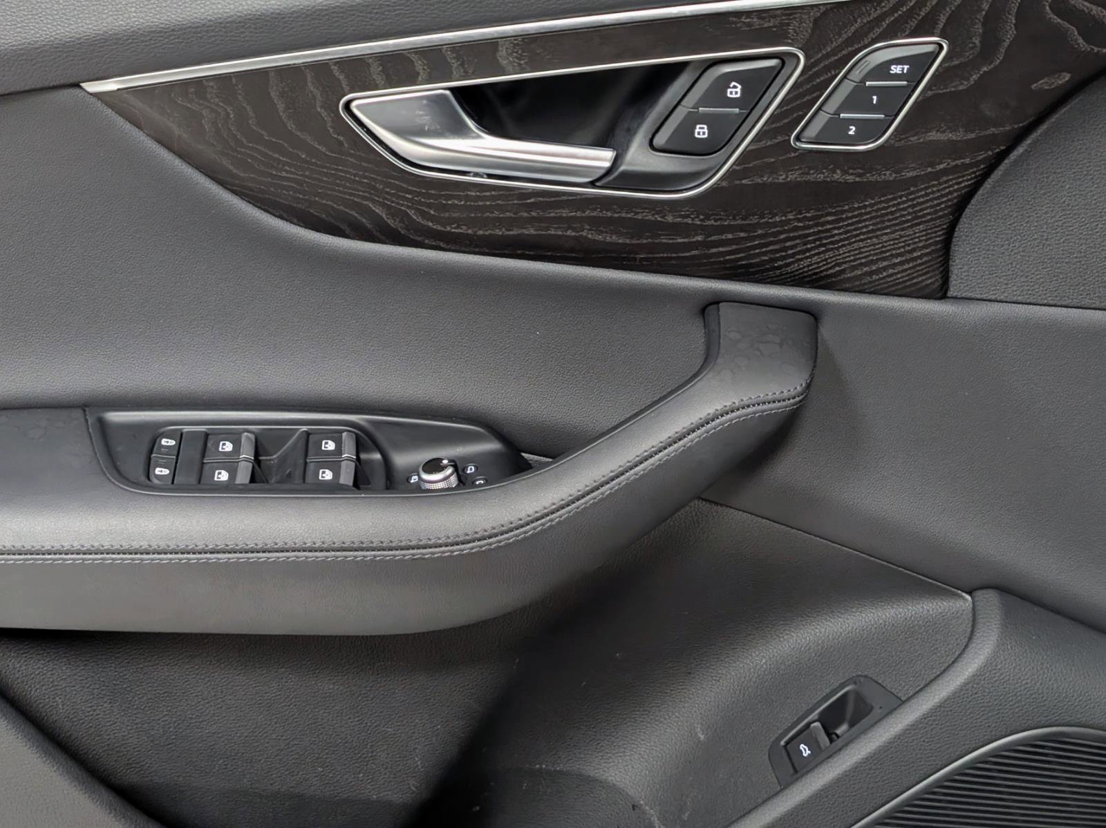 Used 2023 Audi Q7 2.0T Premium Plus w/ Premium Plus Package image 14