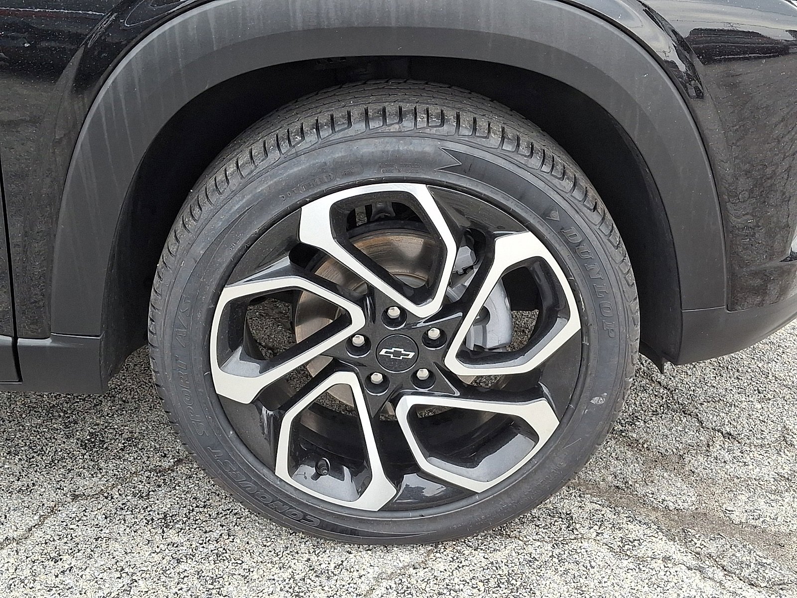 Used 2024 Chevrolet Trax RS w/ Driver Confidence Package image 9