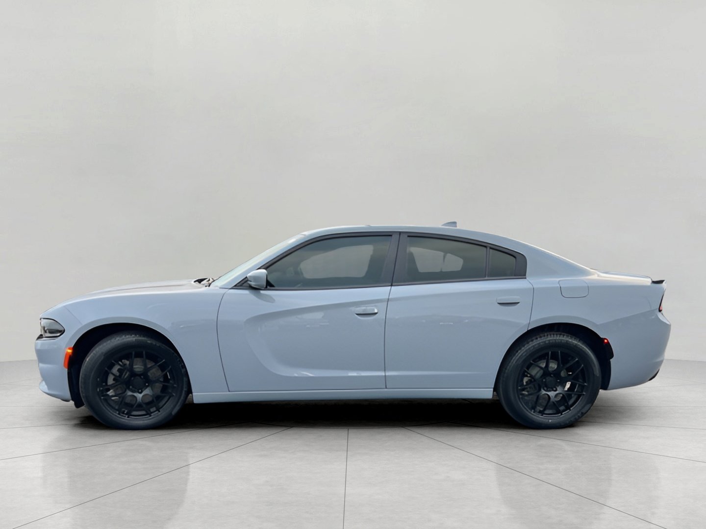Used 2021 Dodge Charger SXT w/ Cold Weather Package image 5