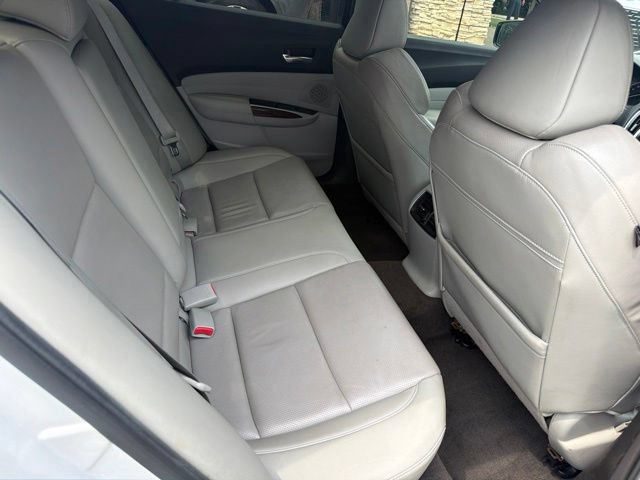 Used 2015 Acura TLX V6 w/ Technology Package FWD image 34