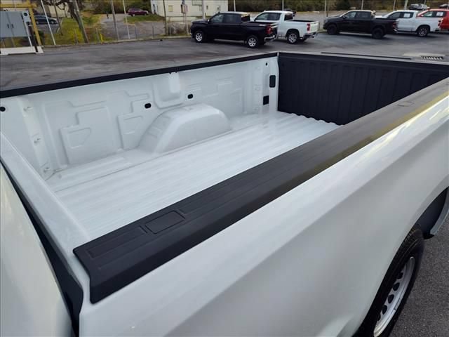 Used 2025 Chevrolet Silverado 1500 W/T w/ Trailering Package AWD/4WD image 11