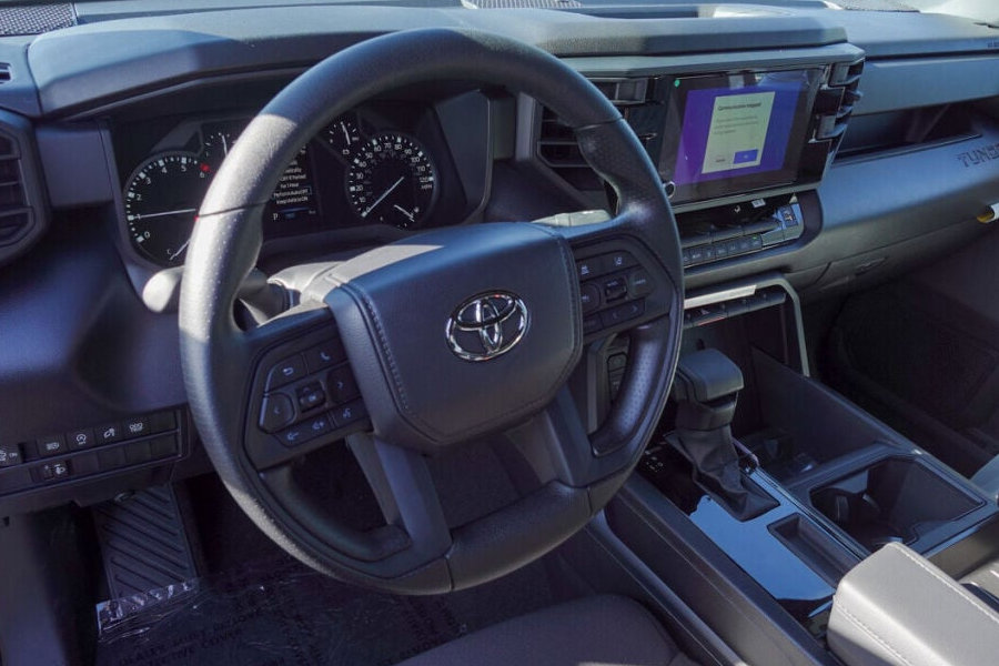 New 2026 Toyota Tundra SR image 9