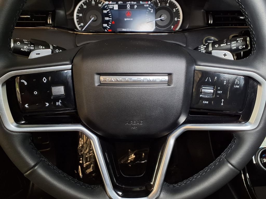 Used 2023 Land Rover Range Rover Evoque R-Dynamic SE AWD/4WD image 9