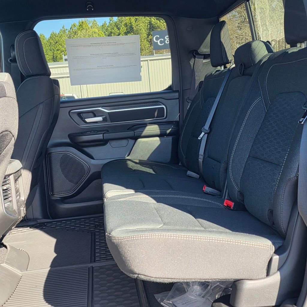 New 2026 RAM 1500 4x4 Crew Cab image 10