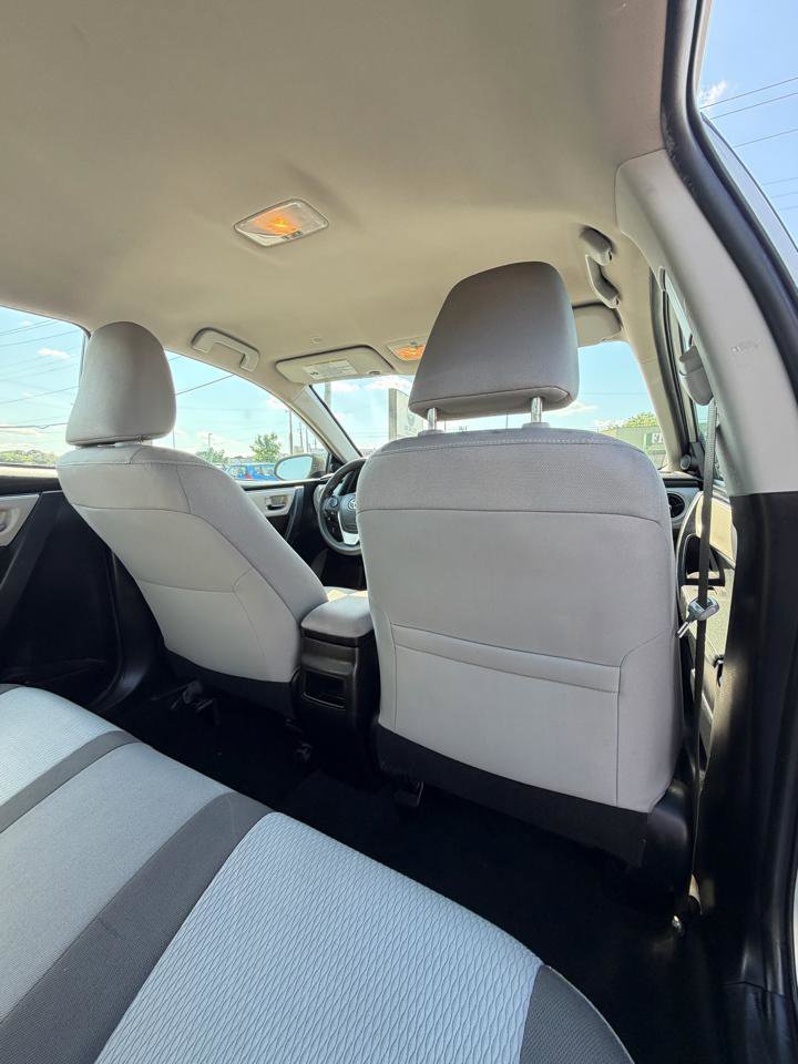 Used 2019 Toyota Corolla LE FWD image 15