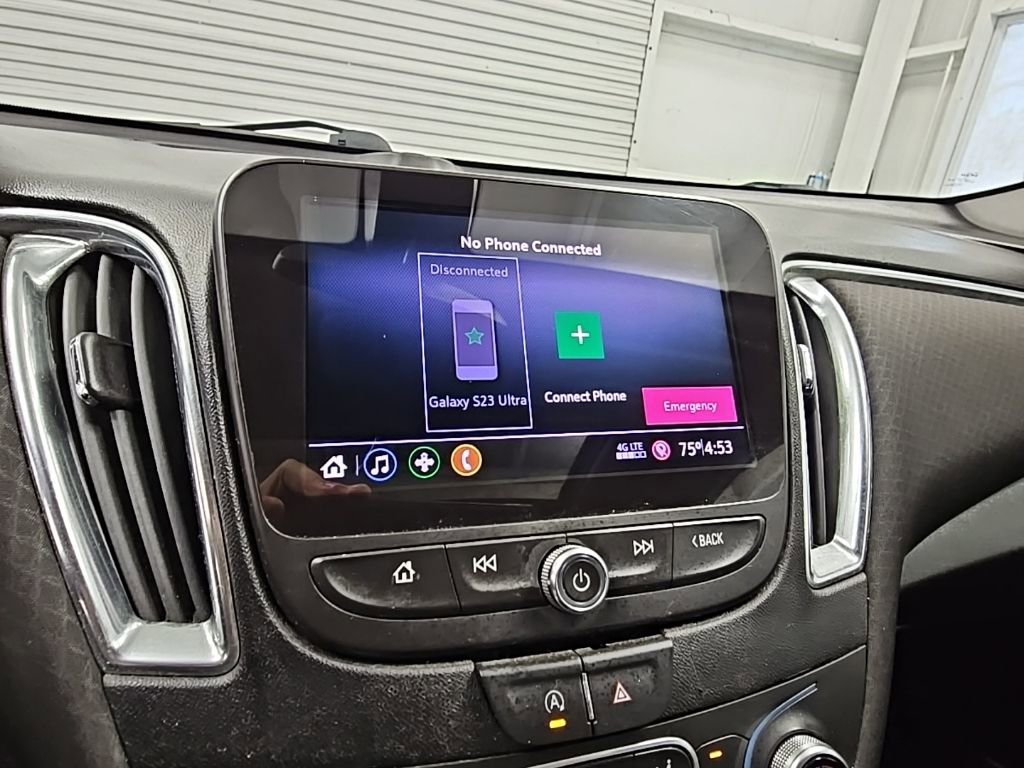 Used 2020 Chevrolet Malibu LT FWD image 16