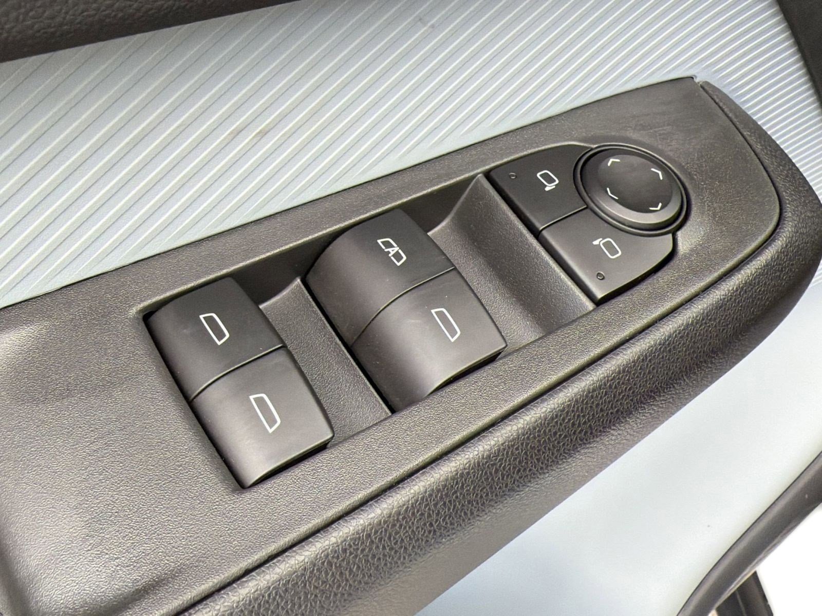 New 2027 Chevrolet Bolt RS FWD image 19