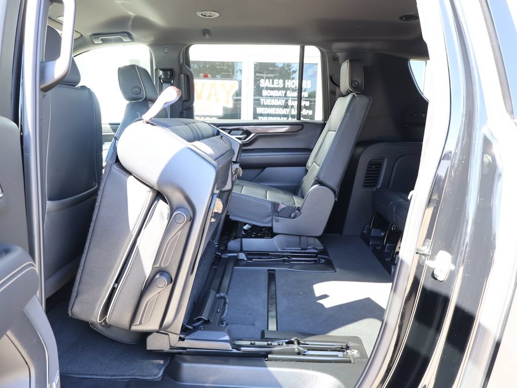 Certified 2025 GMC Yukon XL Elevation AWD/4WD image 30