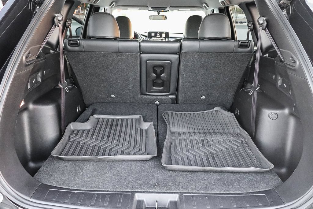 Used 2024 Mitsubishi Outlander SE AWD/4WD image 30