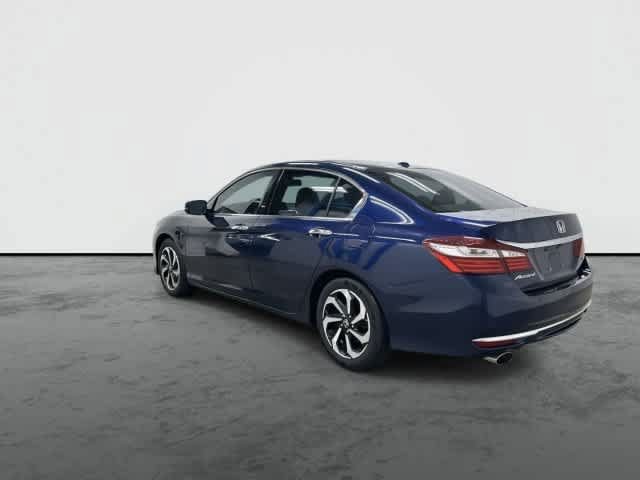 Used 2017 Honda Accord EX-L image 9