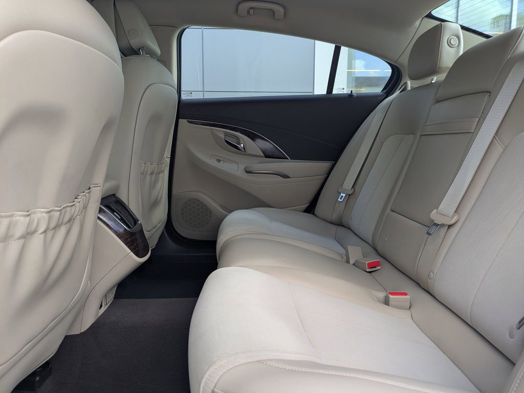 Used 2014 Buick LaCrosse image 13