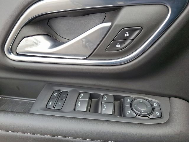 Used 2024 Chevrolet Tahoe Z71 w/ Luxury Package image 24