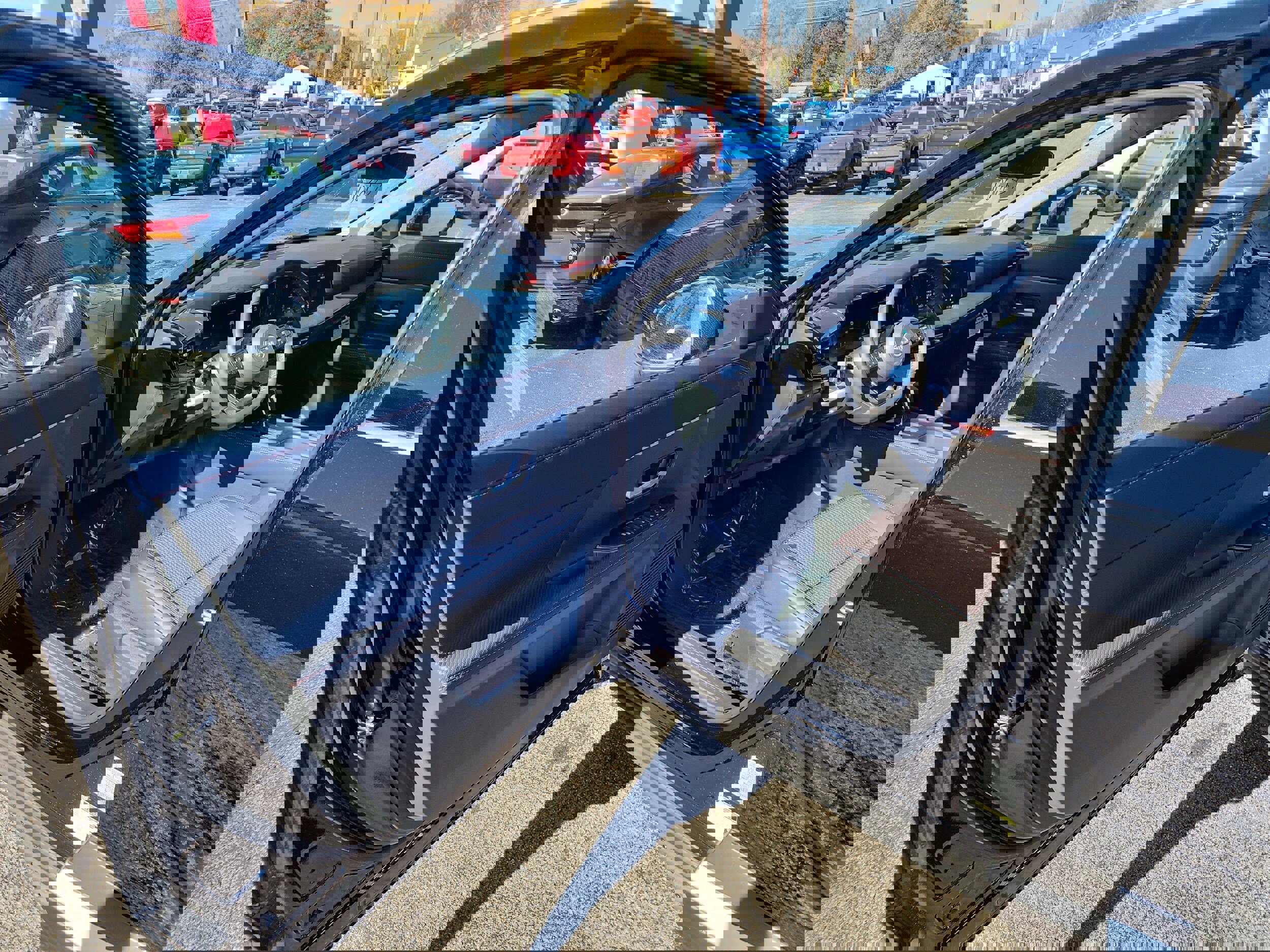 New 2026 Nissan Kicks SR w/ Cold Weather Package image 10