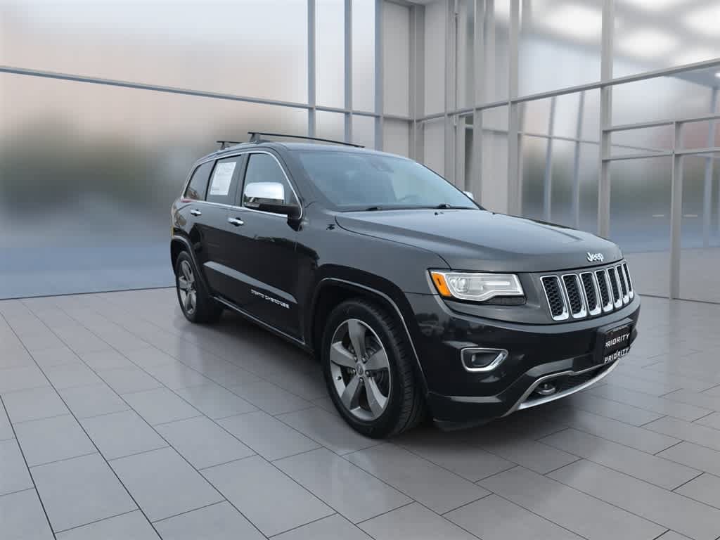 Used 2015 Jeep Grand Cherokee Overland w/ Advanced Technology Group AWD/4WD image 3